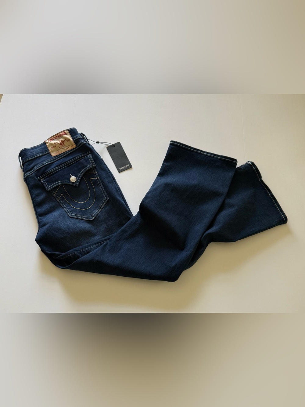 TRUE RELIGION JEANS BILLY SN FLAP RELAXED BOOTCUT Mens 34X 33.5 Dark Wash NWT